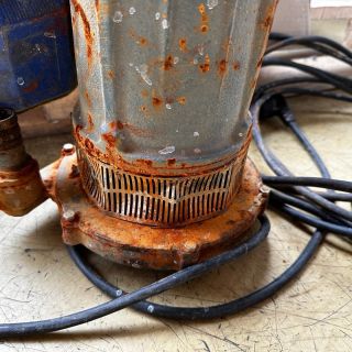 Aj takto vyzerá kalové drenážne čerpadlo po 4 rokoch prevádzky. Voda v Košiciach nie je dobrá😟 #čerpadla, #voda , #kosice